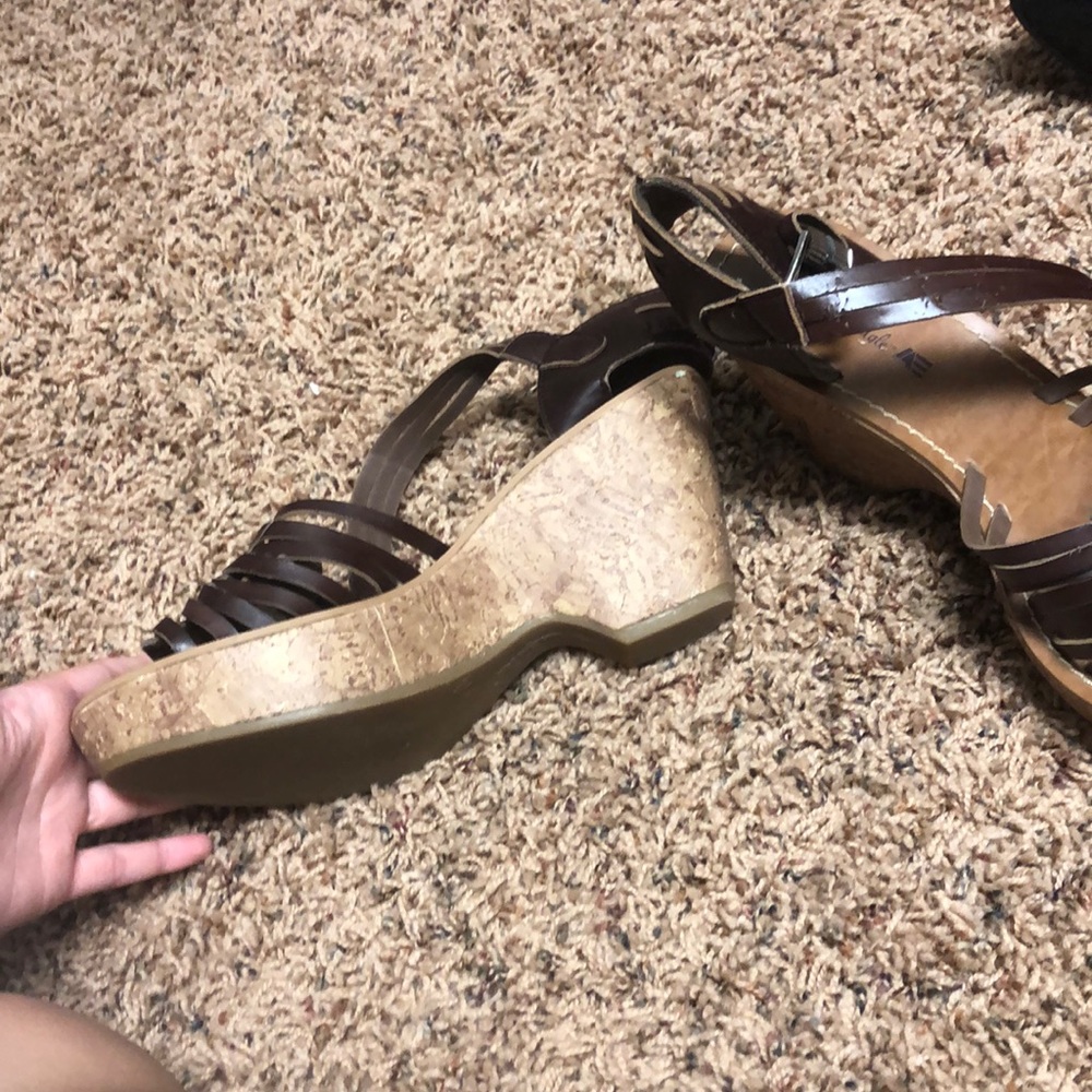 Wedges - Picture 2 of 5